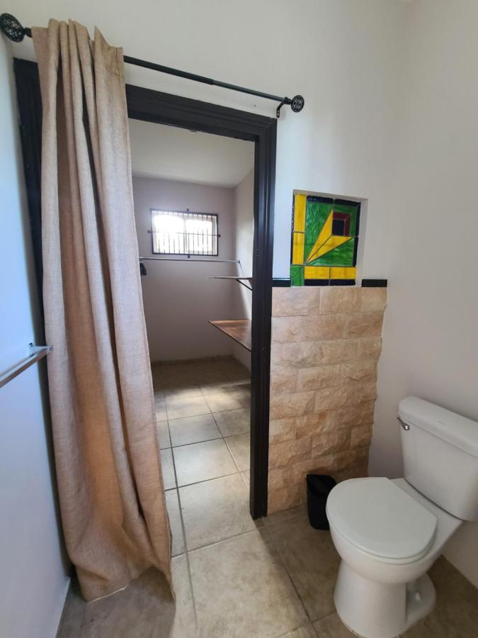 Pool House With Shared Pool Access Hotell David Exteriör bild
